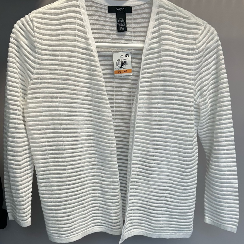 ALFANI size SMALL PETITE White Open-Front Sweater.
